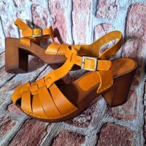 Closet By Marta Ray | Weaved Leather  Ankle Platform Clog - Tan